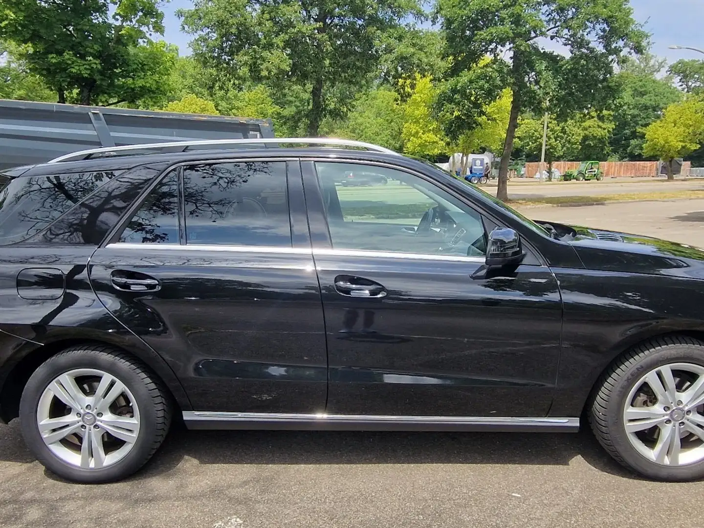 Mercedes-Benz ML 350 BlueTEC 4MATIC 7G-TRONIC Noir - 1