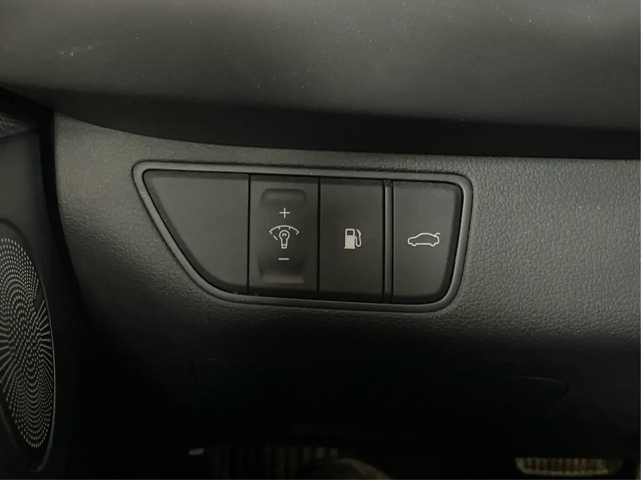 Genesis G70 снимка Genesis G70