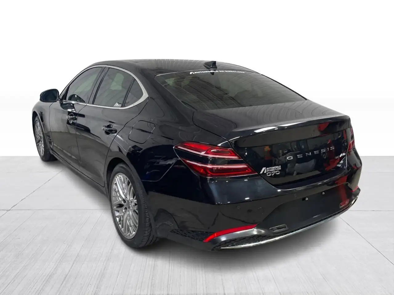 Genesis G70 снимка Genesis G70