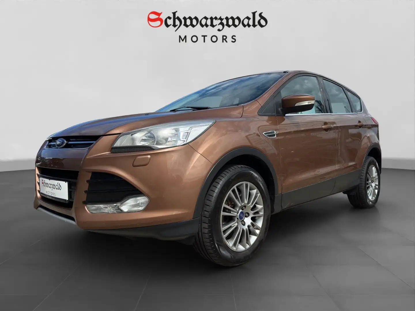 Ford Kuga Titanium 4WD Panorama Automatik Keyless Orange - 1