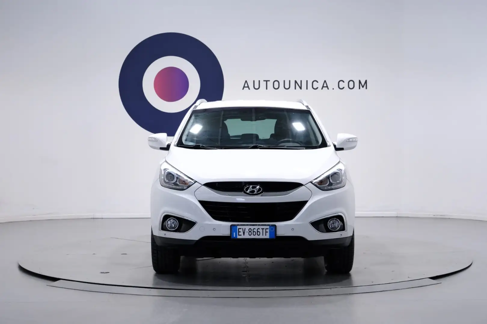 Hyundai iX35 1.7 CRDI 2WD COMFORT NEOPATENTATI Bianco - 2