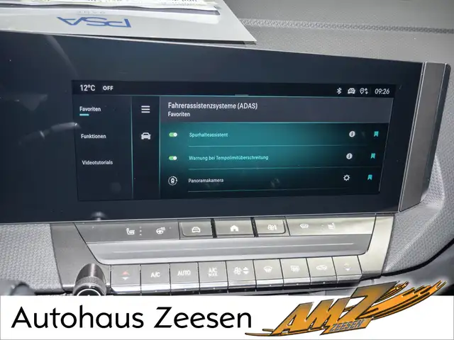 Opel Astra view 9