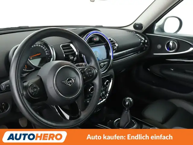 Mini Cooper Cooper view 11