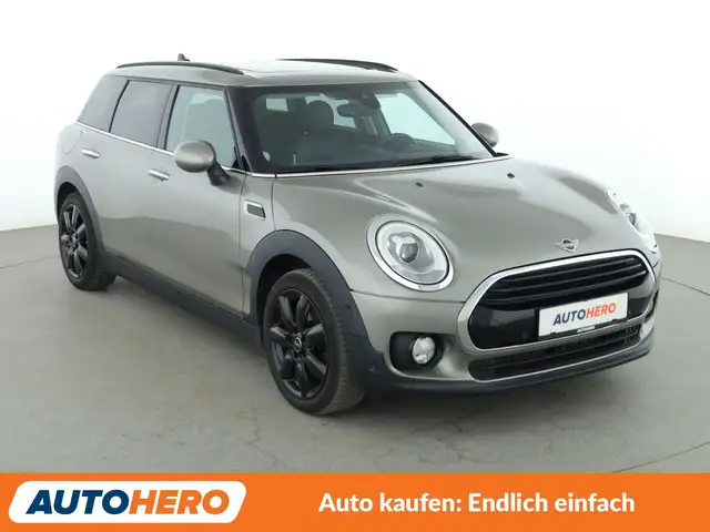 Mini Cooper Cooper view 8