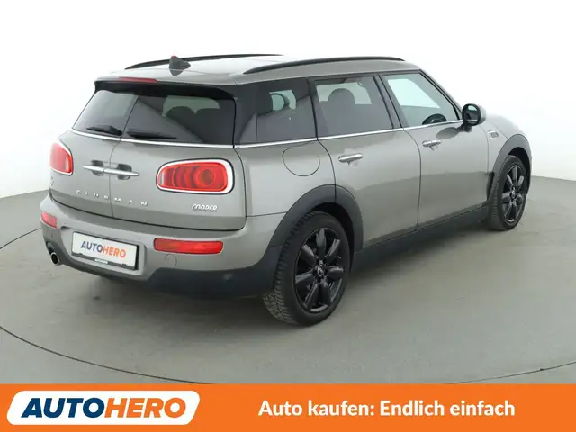Mini Cooper Cooper view 6
