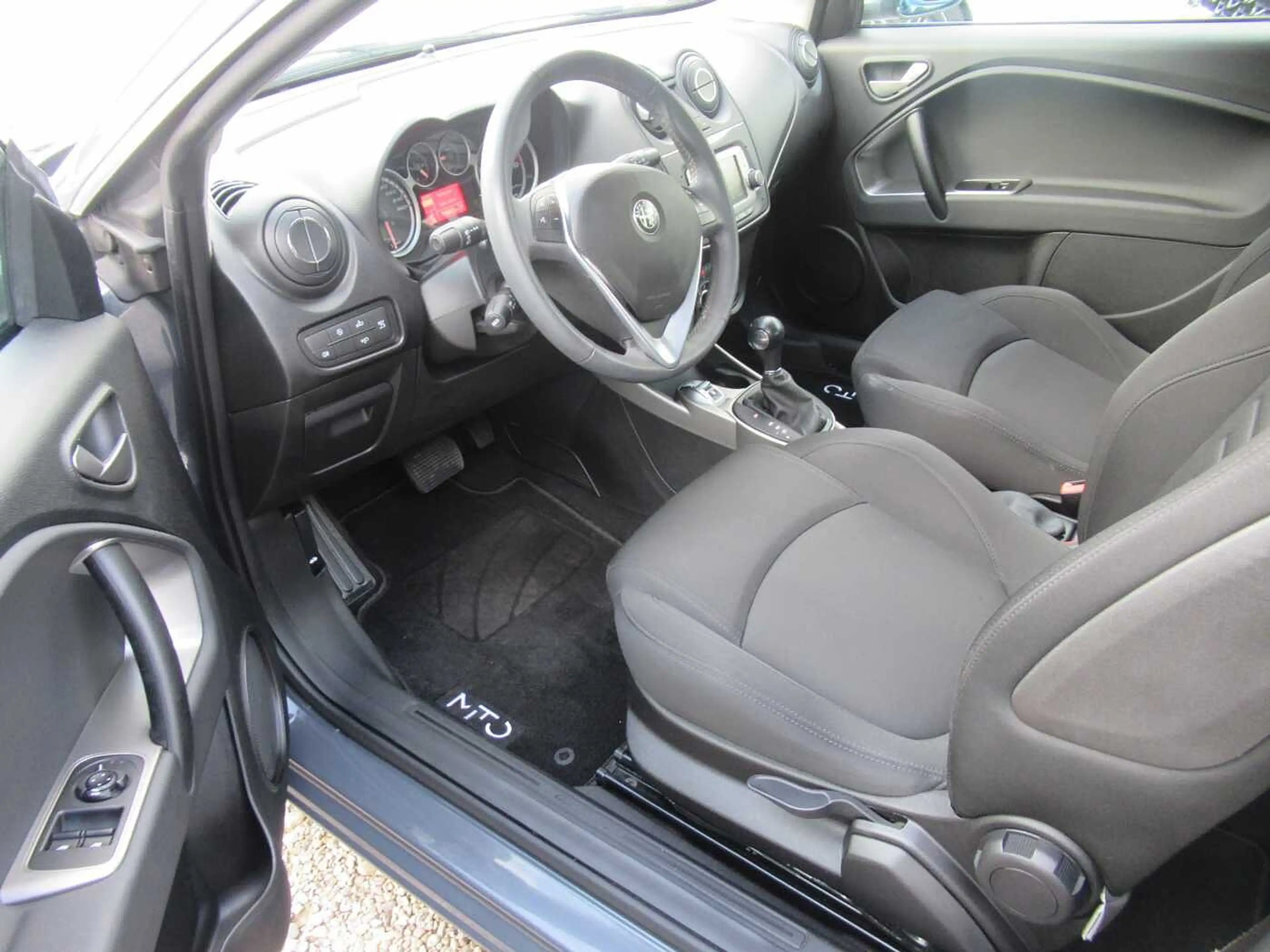 Alfa Romeo MiTo 1.4 16V — photo 8