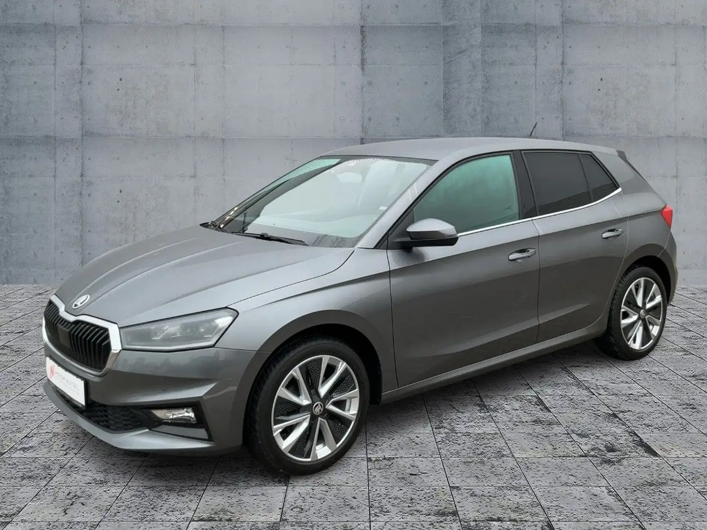 Skoda Fabia 1.5 TSI DSG STYLE LED+NAVI+APP+SHZ+RFK+GRA Grau - 2