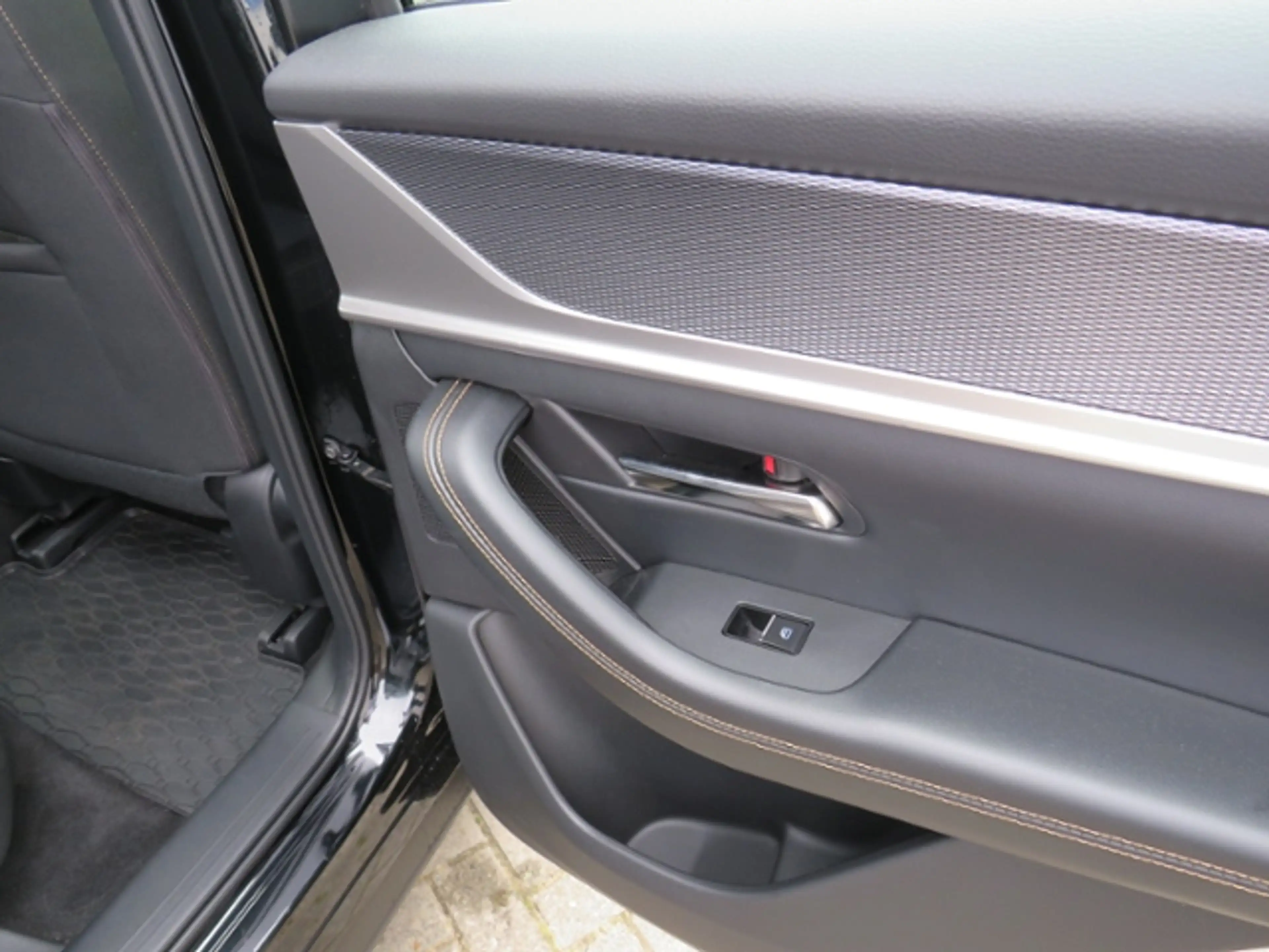 Mazda CX-60 Exclusive-Line Hybrid AWD LED NAVI ALU — photo 13