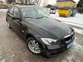 BMW 320 3 Limousine 320i Schwarz - thumbnail 1