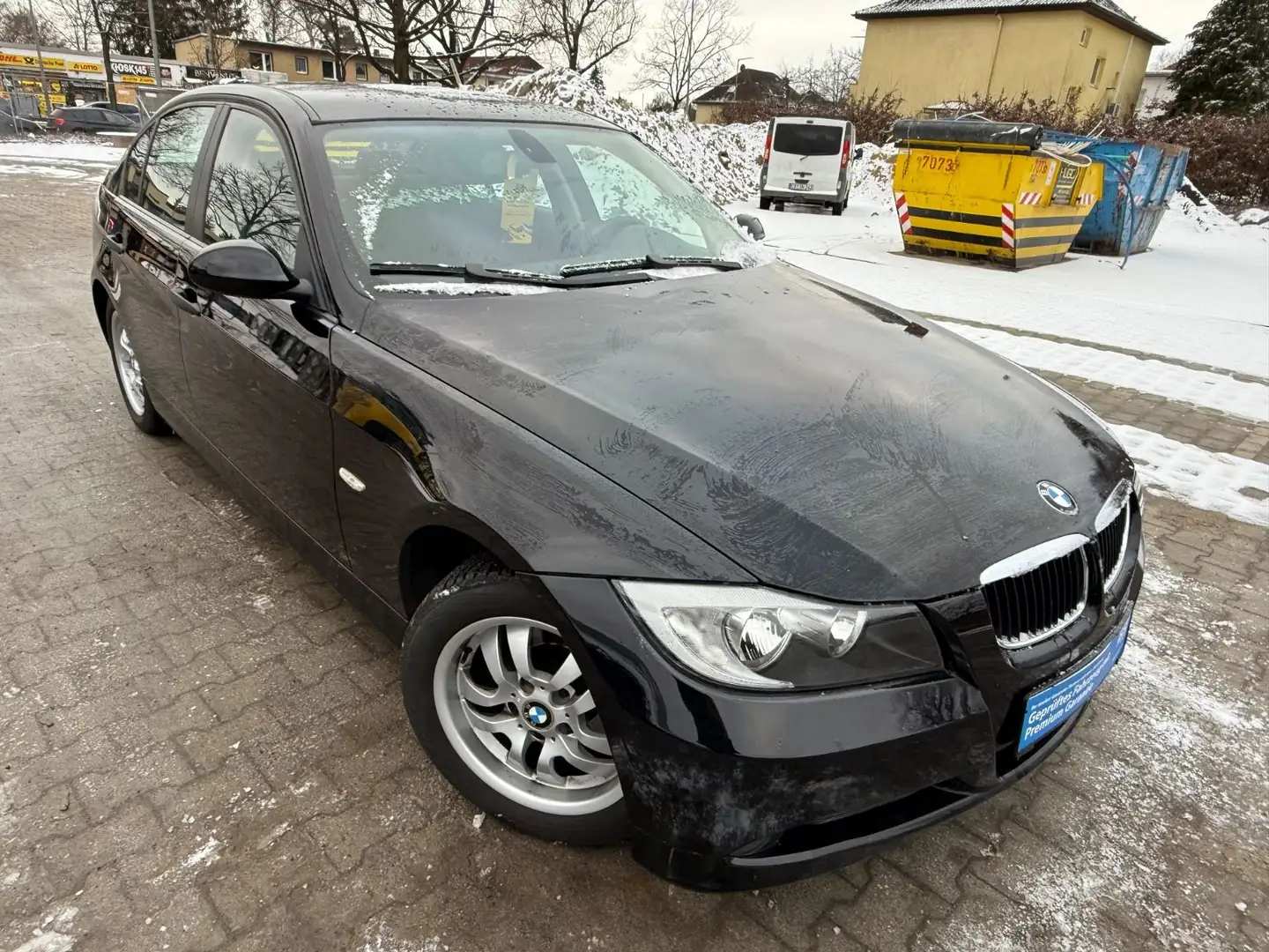 BMW 320 3 Limousine 320i Schwarz - 1