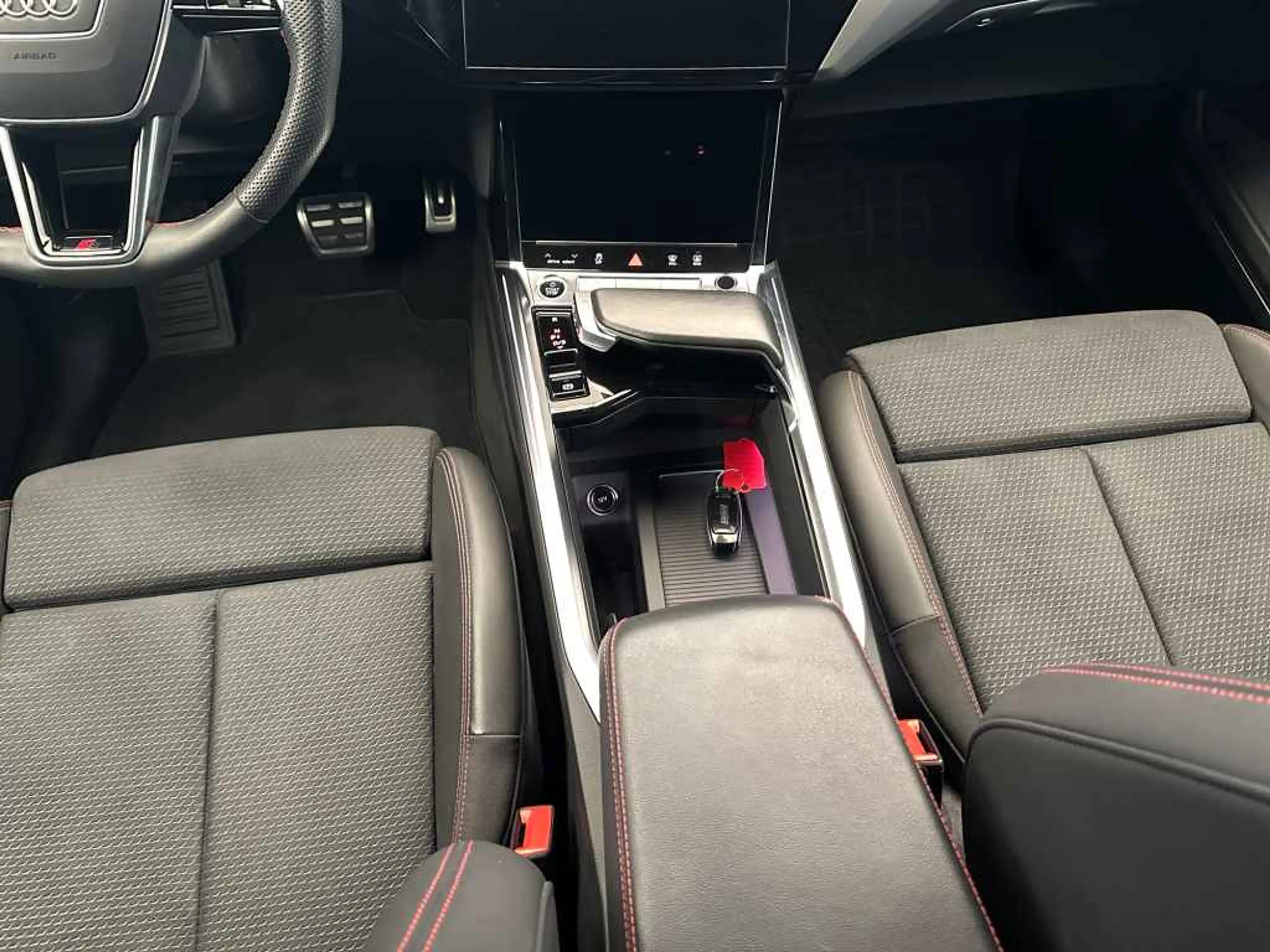 Audi Q8 e-tron 55 qua S line *AHK*MATRIX*HUD*R-CAM* — photo 13