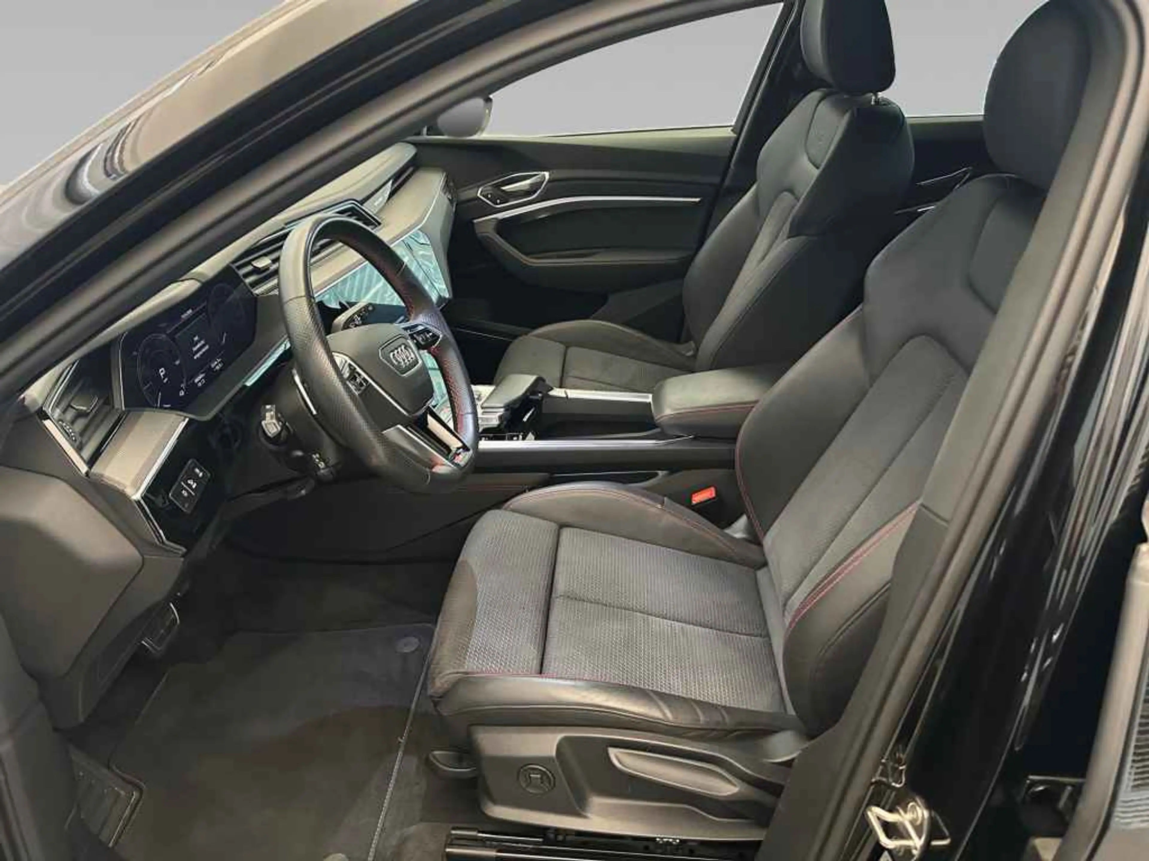Audi Q8 e-tron 55 qua S line *AHK*MATRIX*HUD*R-CAM* — photo 10