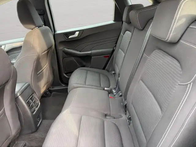 Ford Kuga view 10