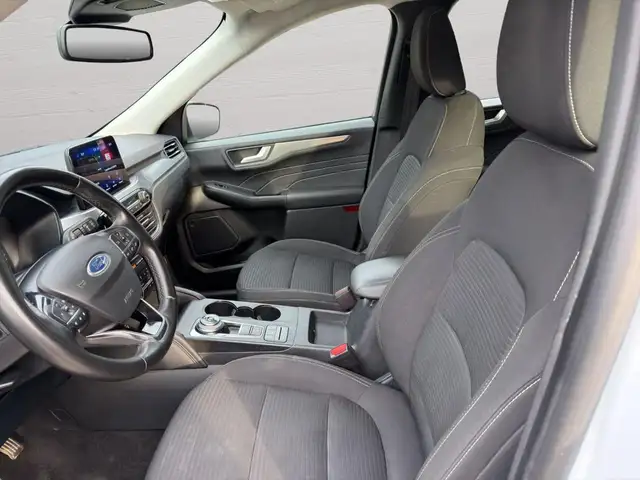 Ford Kuga view 9