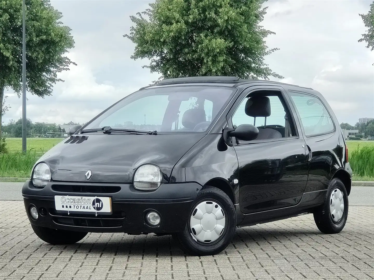 Renault Twingo 1.2 Air Чёрный - 1