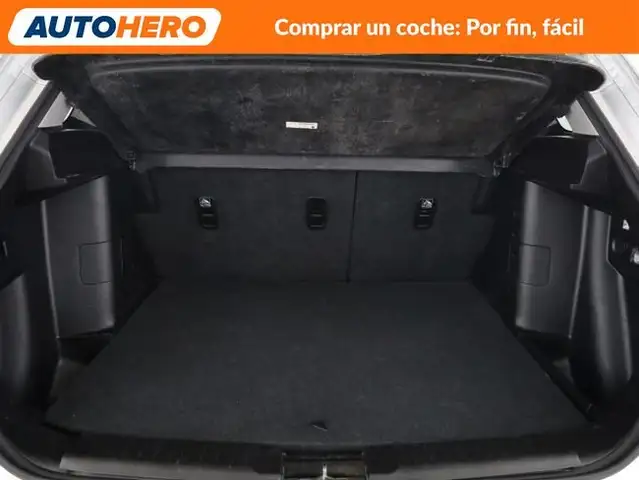 Suzuki Vitara view 18