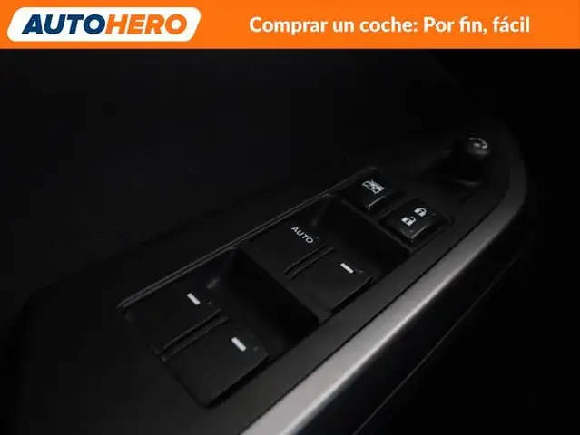 Suzuki Vitara view 28