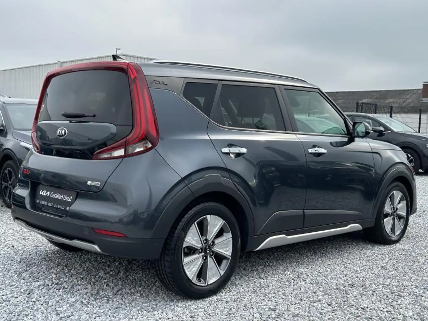 Kia Soul More  UVO  64 kWh Gris - 2