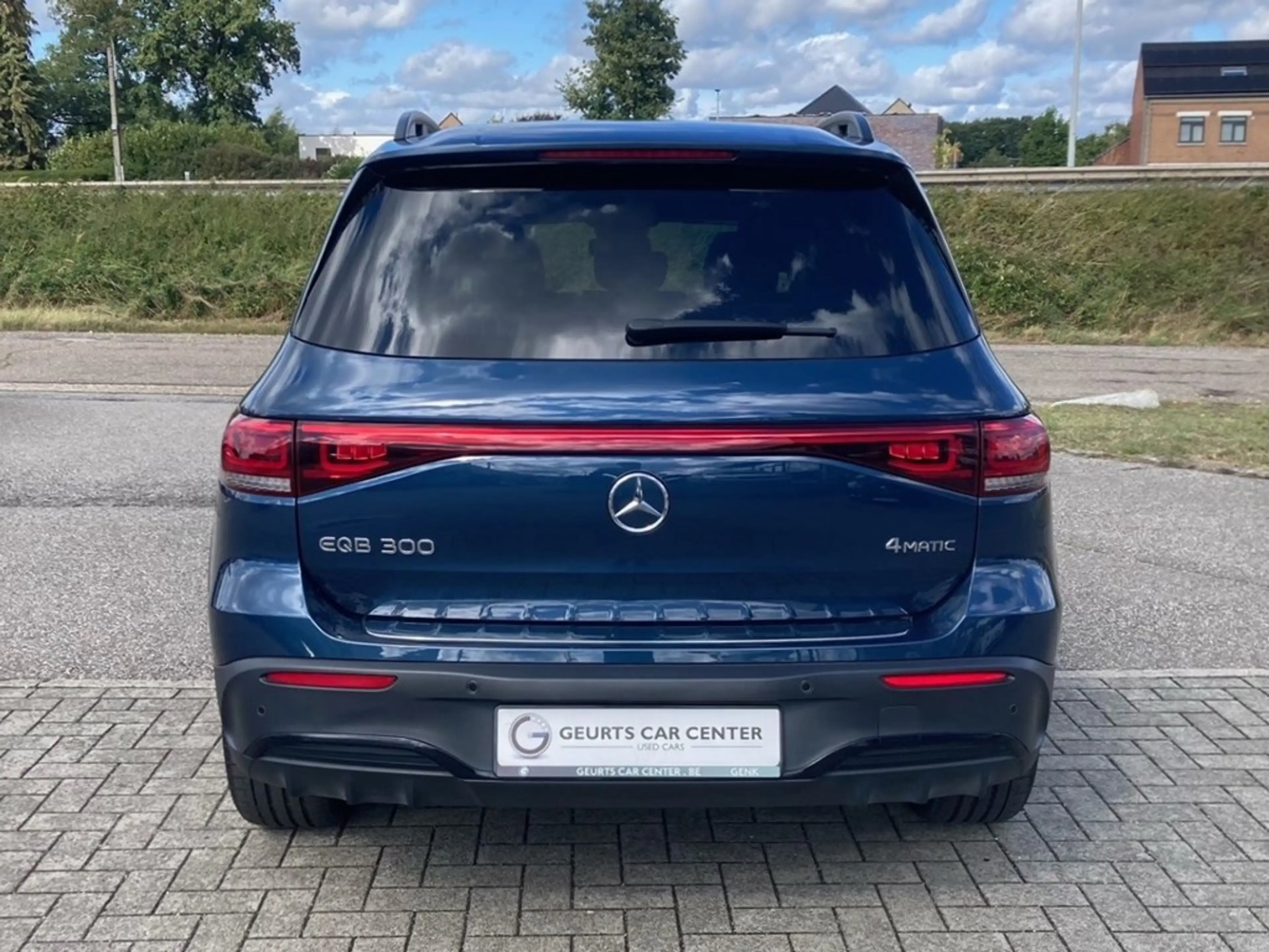 Mercedes-Benz EQB 300 4MATIC AMG-Line 228pk ! — photo 15