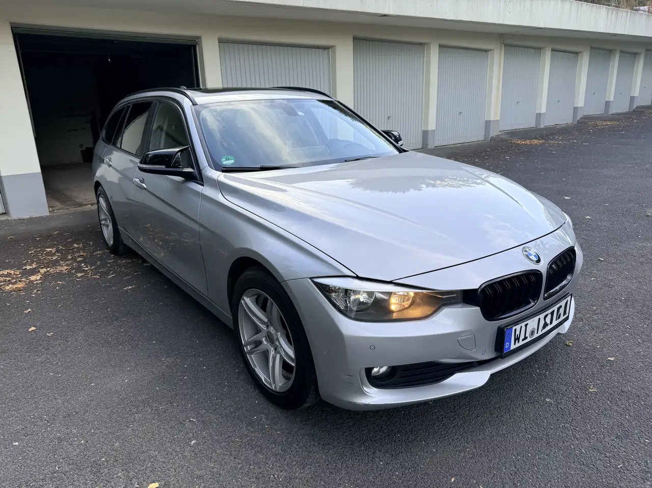 BMW 320
