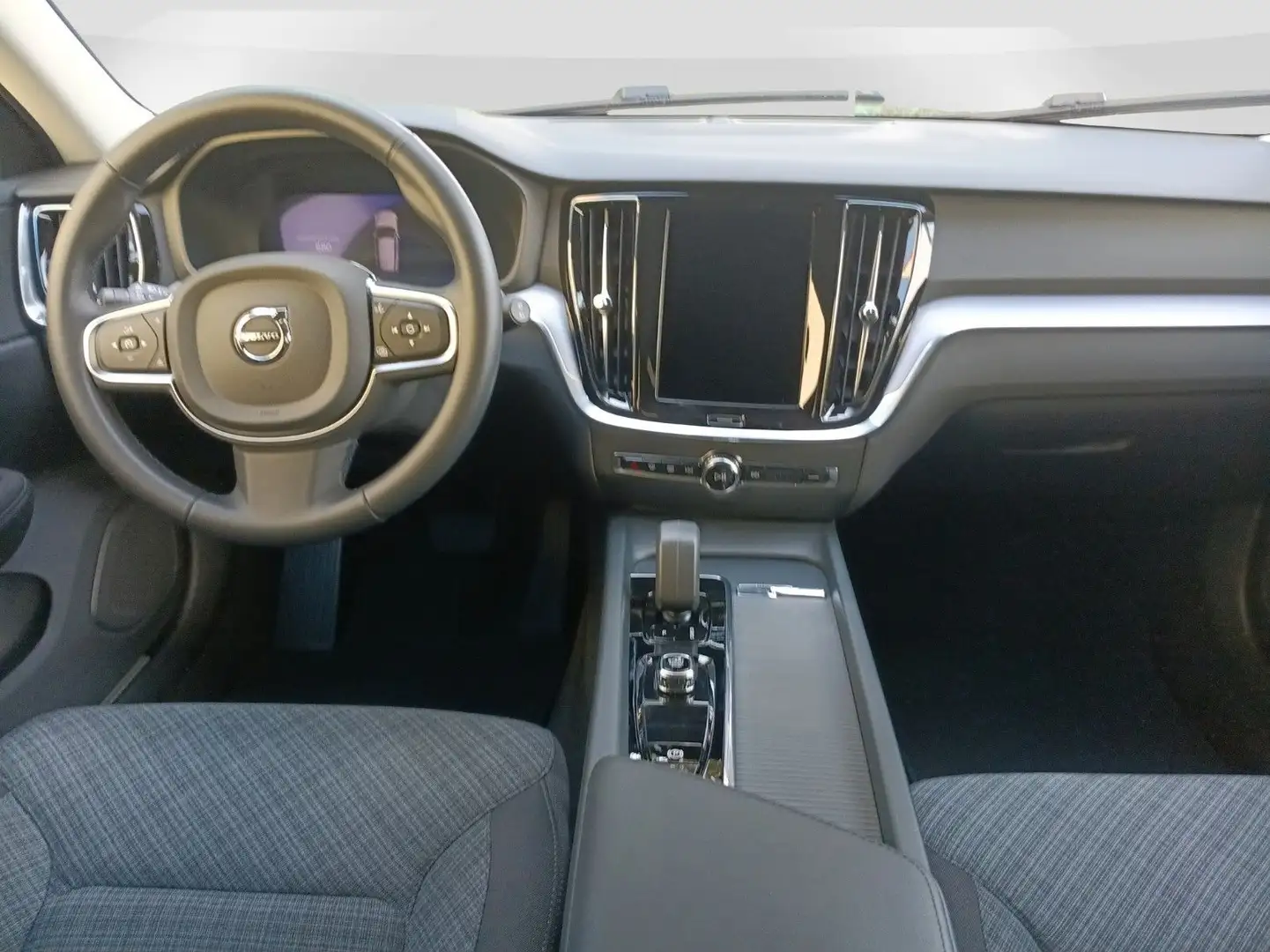 Volvo V60 Kombi B3 Core LED/Cam/Nav/Notrad/Metallic Blau - 2