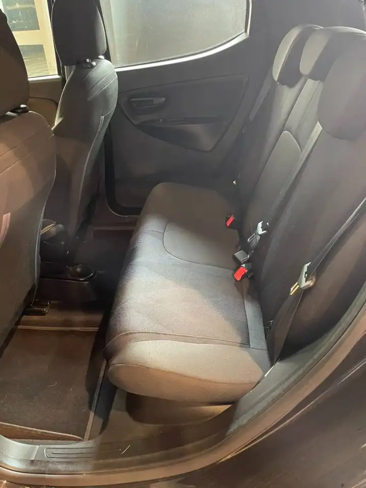 Lancia Ypsilon 2021 — фото 14