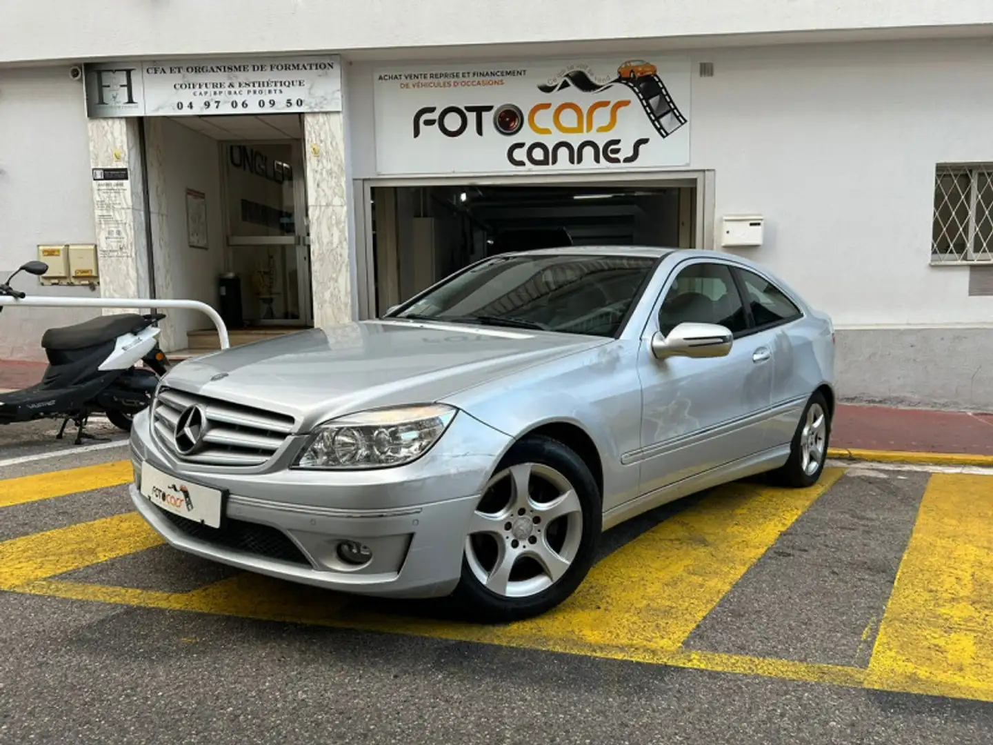 Mercedes-Benz CL 200 200 CDI CONTACT Gris - 1