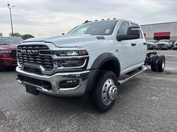 Tradesman 4x4 Crew Cab 197.4 WB