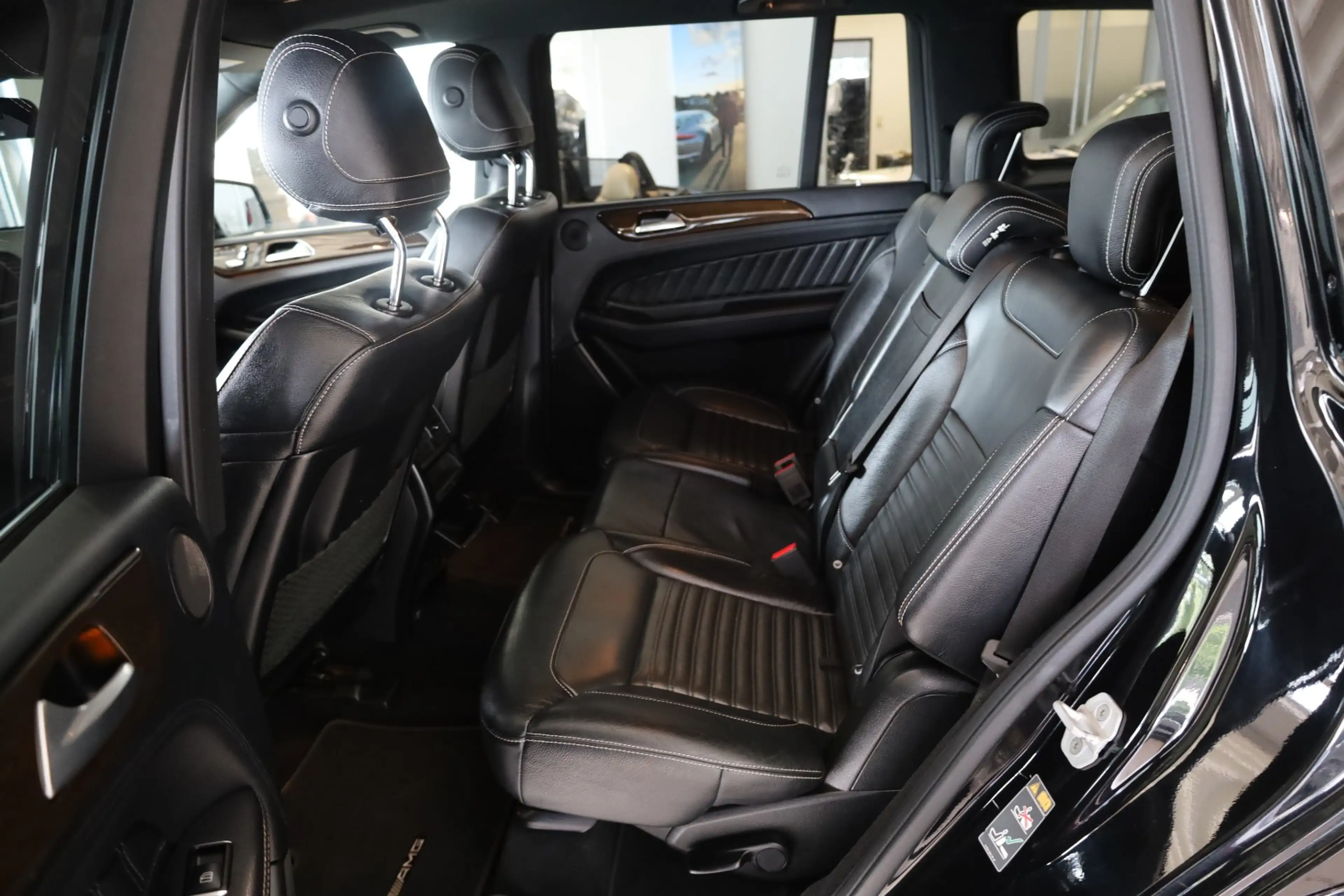 Mercedes-Benz GLS 350 d 4Matic PANO*360°*AMG-Line Interieur — photo 15