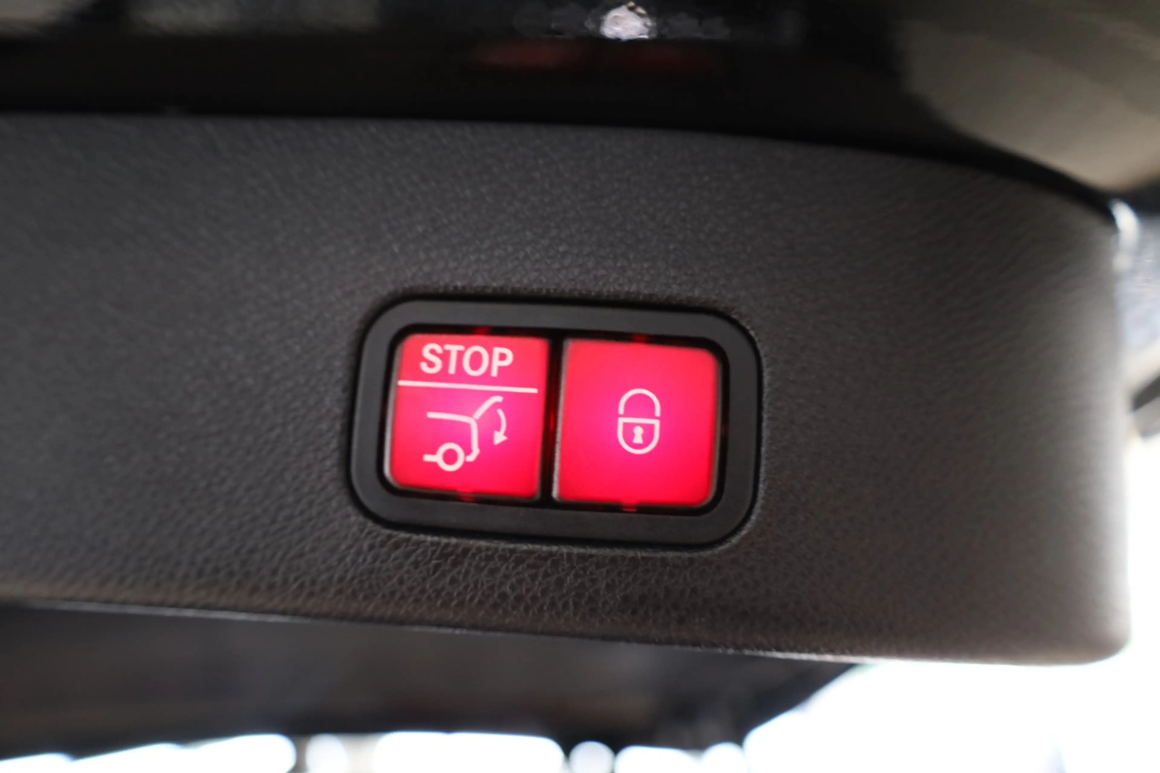Mercedes-Benz GLS 350 d 4Matic PANO*360°*AMG-Line Interieur — photo 13