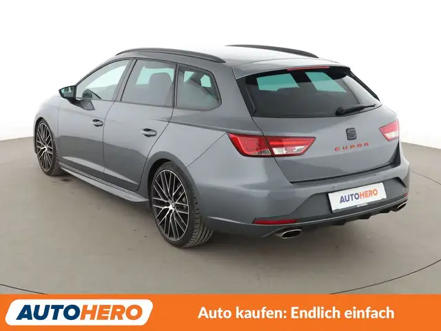 Seat Leon view 4