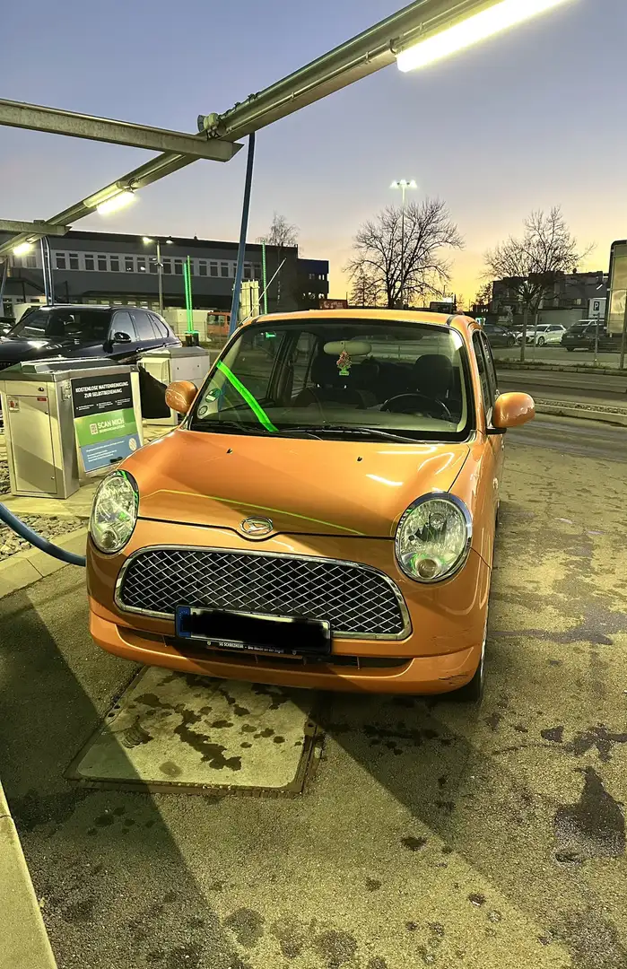 Daihatsu Trevis 1.0 Junior Orange - 1