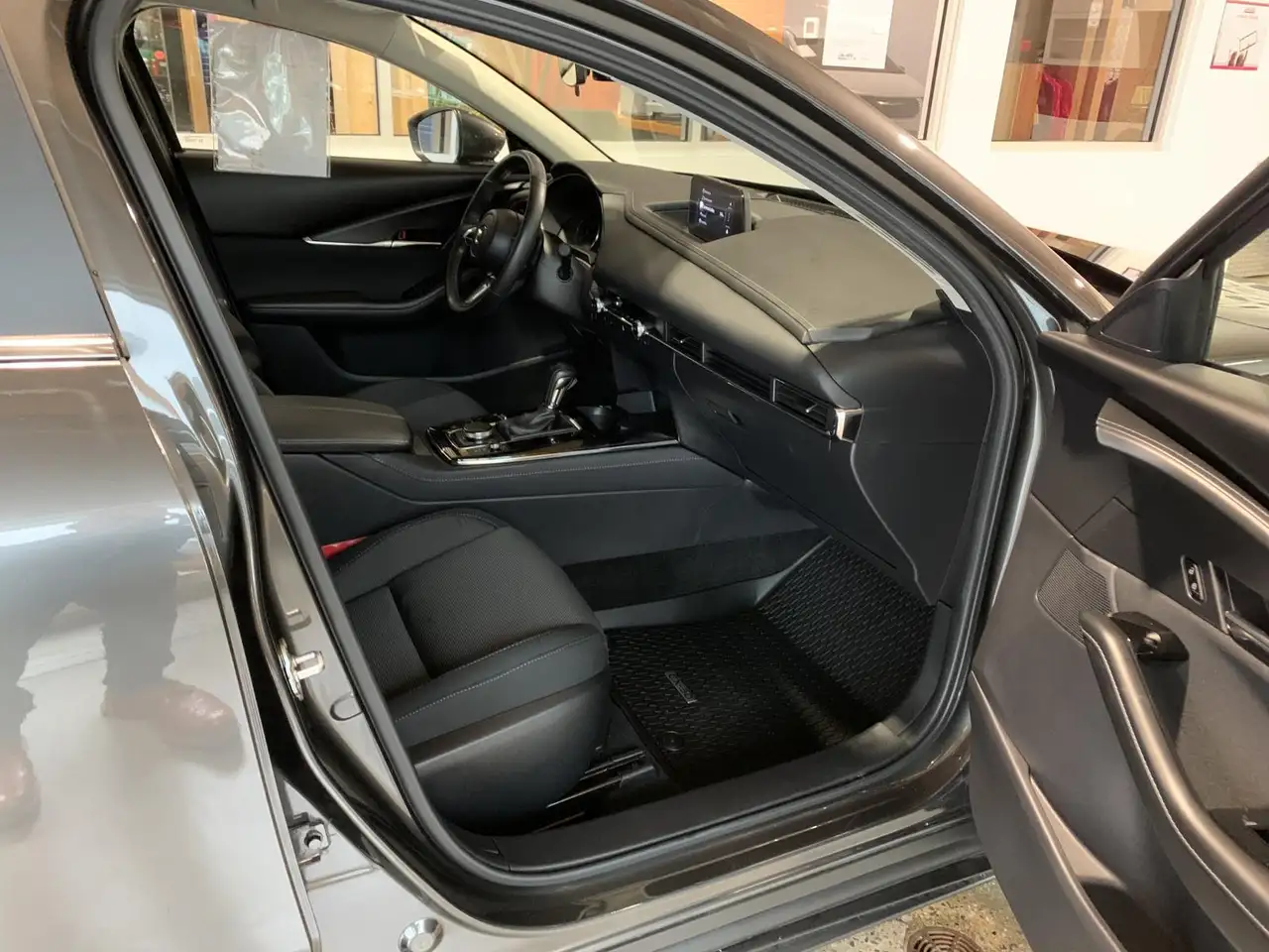 Mazda CX-30 снимка Mazda CX-30