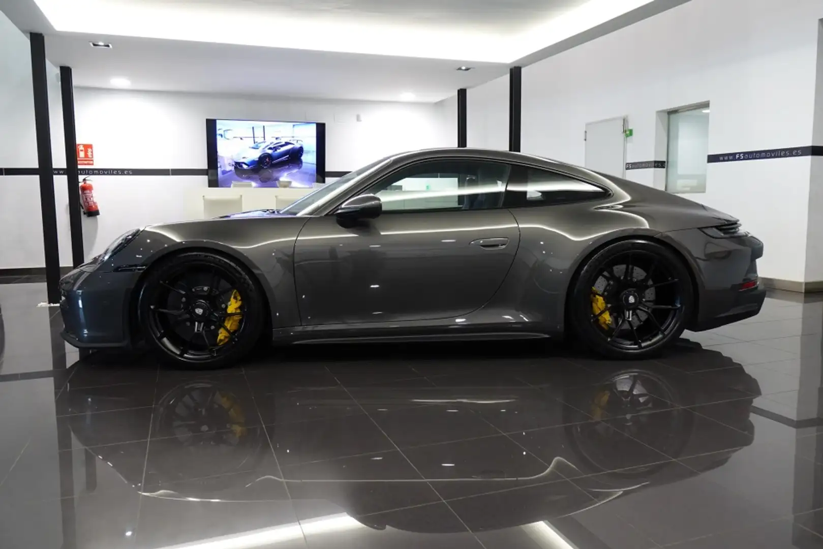 Porsche 992 GT3 Touring Package PDK Gris - 2
