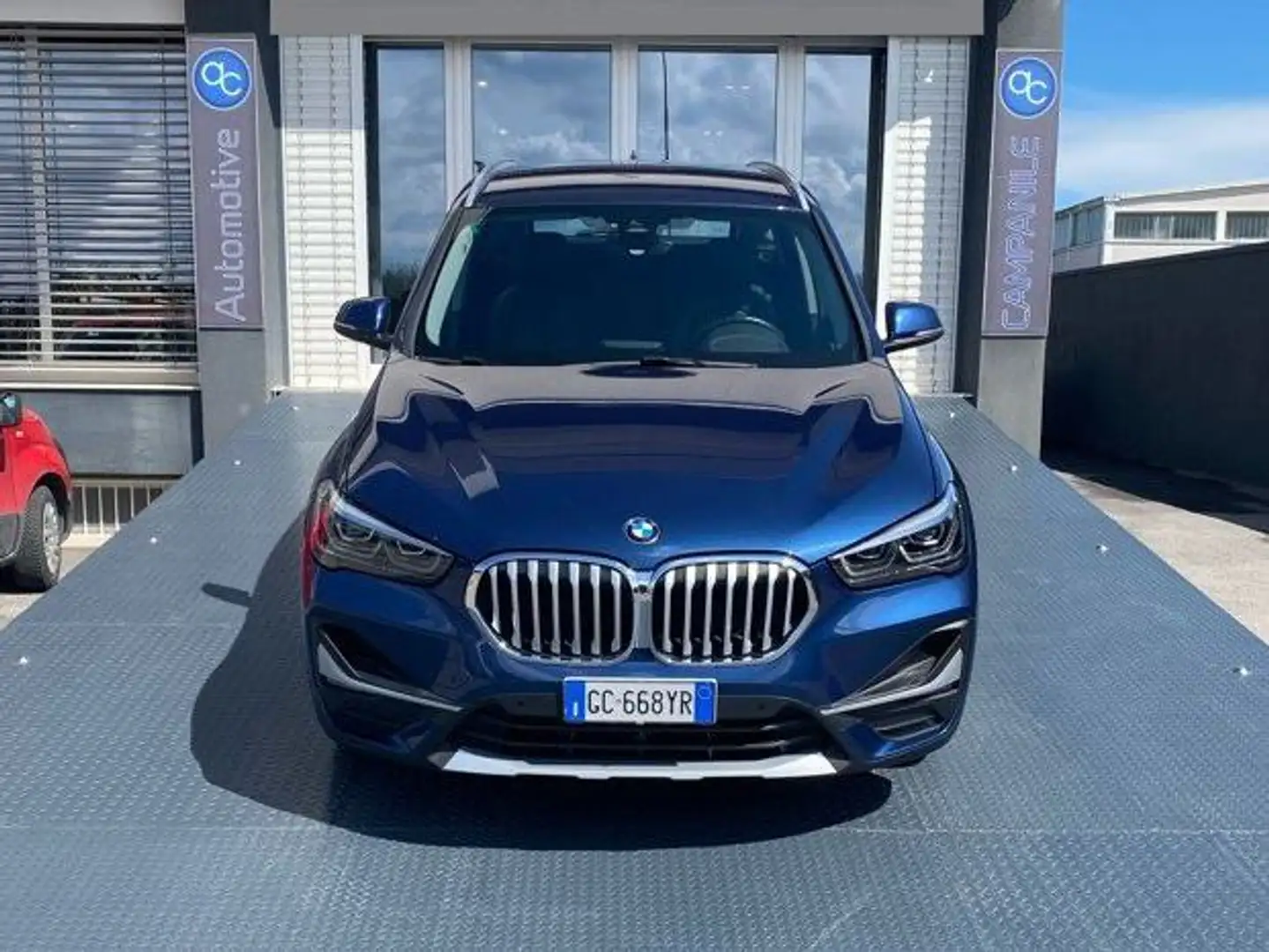 BMW X1 X1 sdrive18d xLine auto Kék - 1