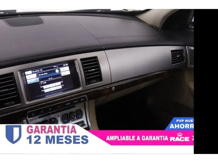 Jaguar XF 2.2 Diesel Classic 2011, foto 15