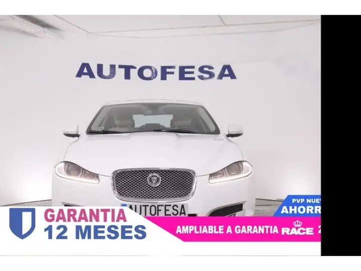 Jaguar XF 2.2 Diesel Classic 2011, foto 2