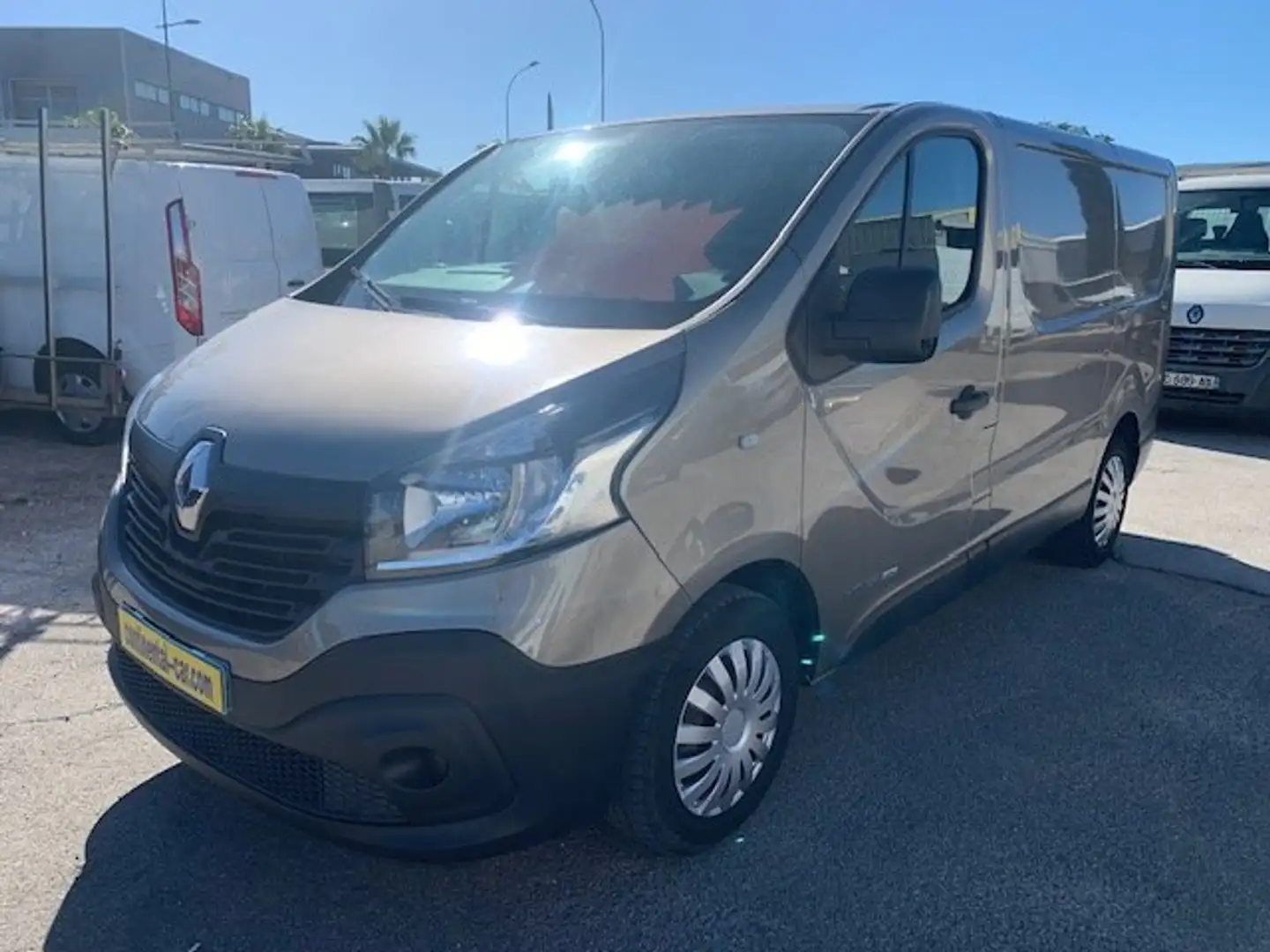 Renault Trafic L1H1 1000 KG DCI 120 E6 GRAND CONFORT Braun - 1