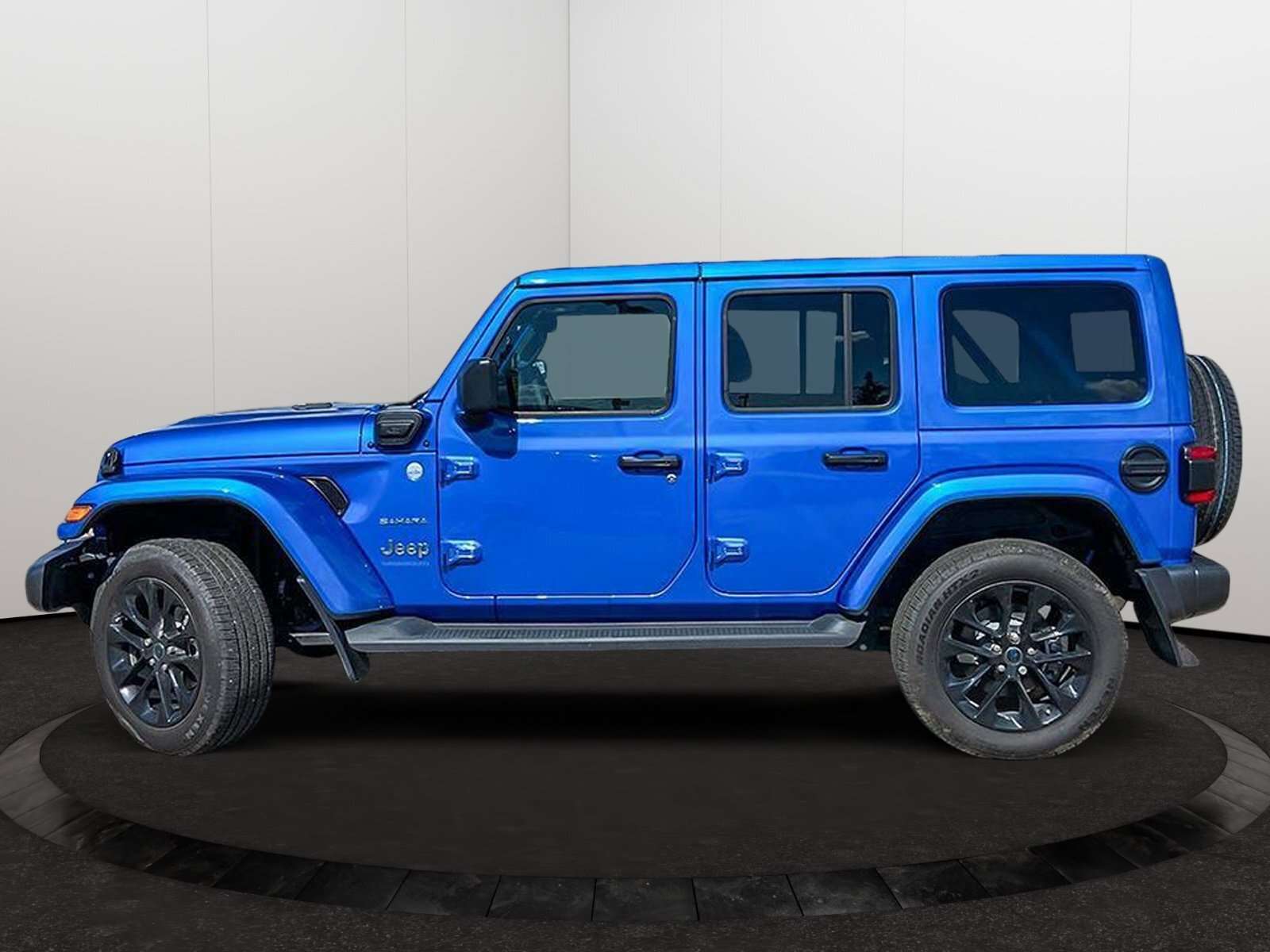 2024 Jeep Wrangler Sahara | McKinley Leather Faced Seats | — снимка 1