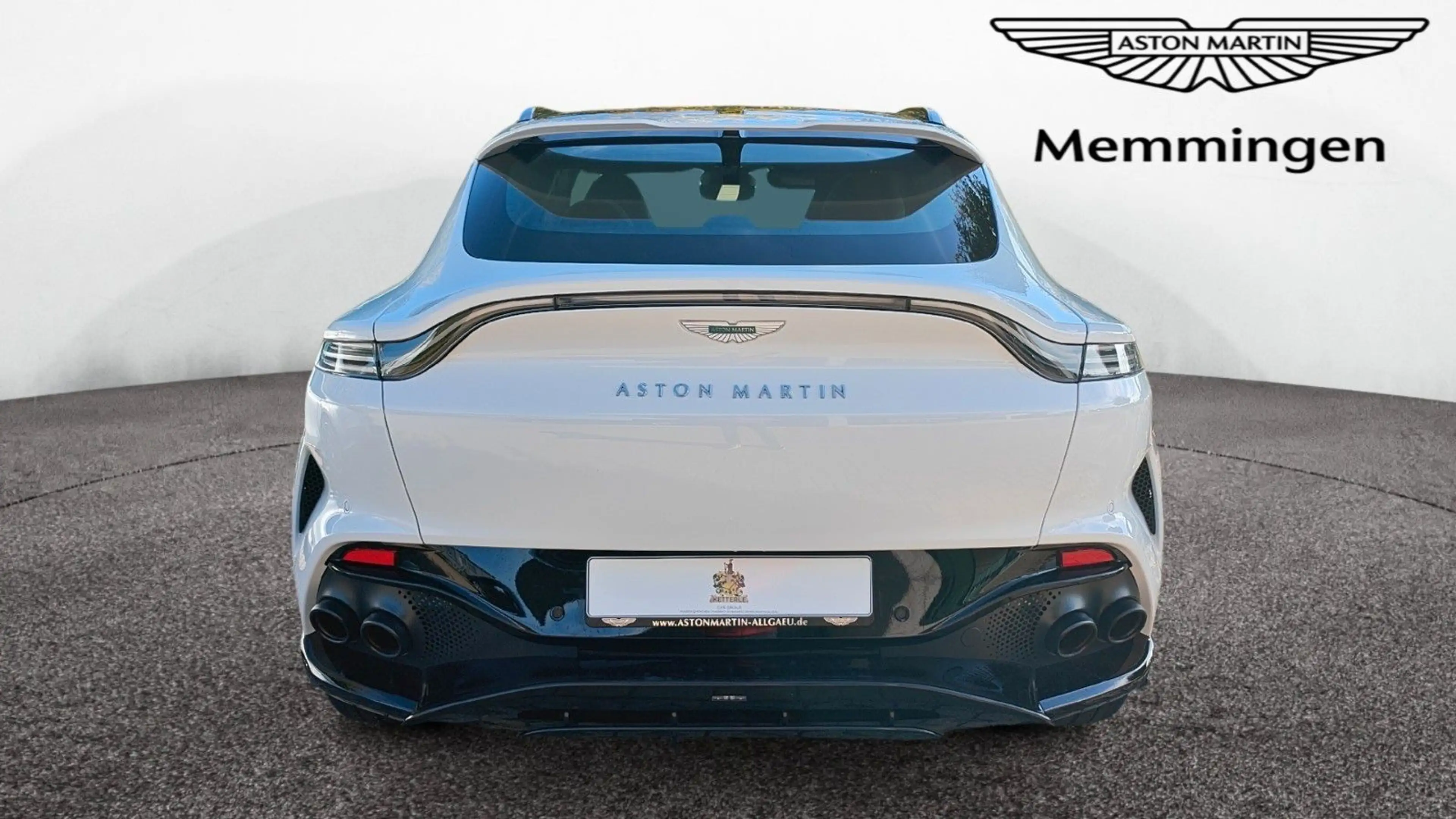 Aston Martin DBX 4.0 V8 DBX707 / Lunar White — photo 5