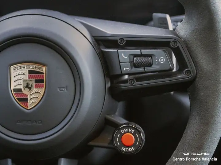 Porsche Carrera 2025, foto 37
