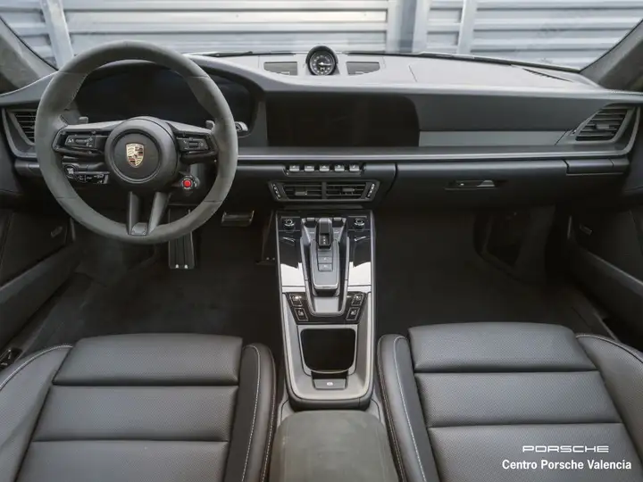 Porsche Carrera 2025, foto 35