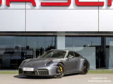 Carrera 4 GTS