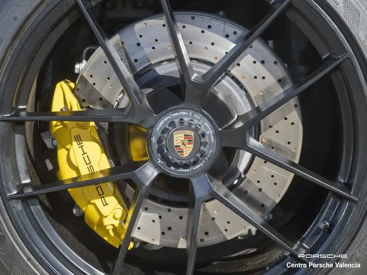 Porsche Carrera 2025, foto 11