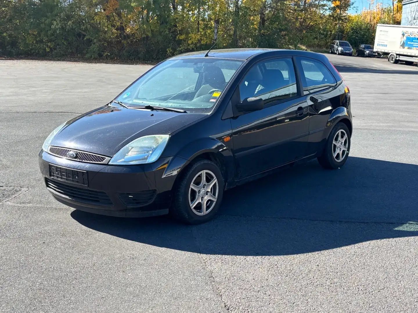Ford Fiesta 1.3 69 PS Viva X TÜV 08/2027 Schwarz - 1