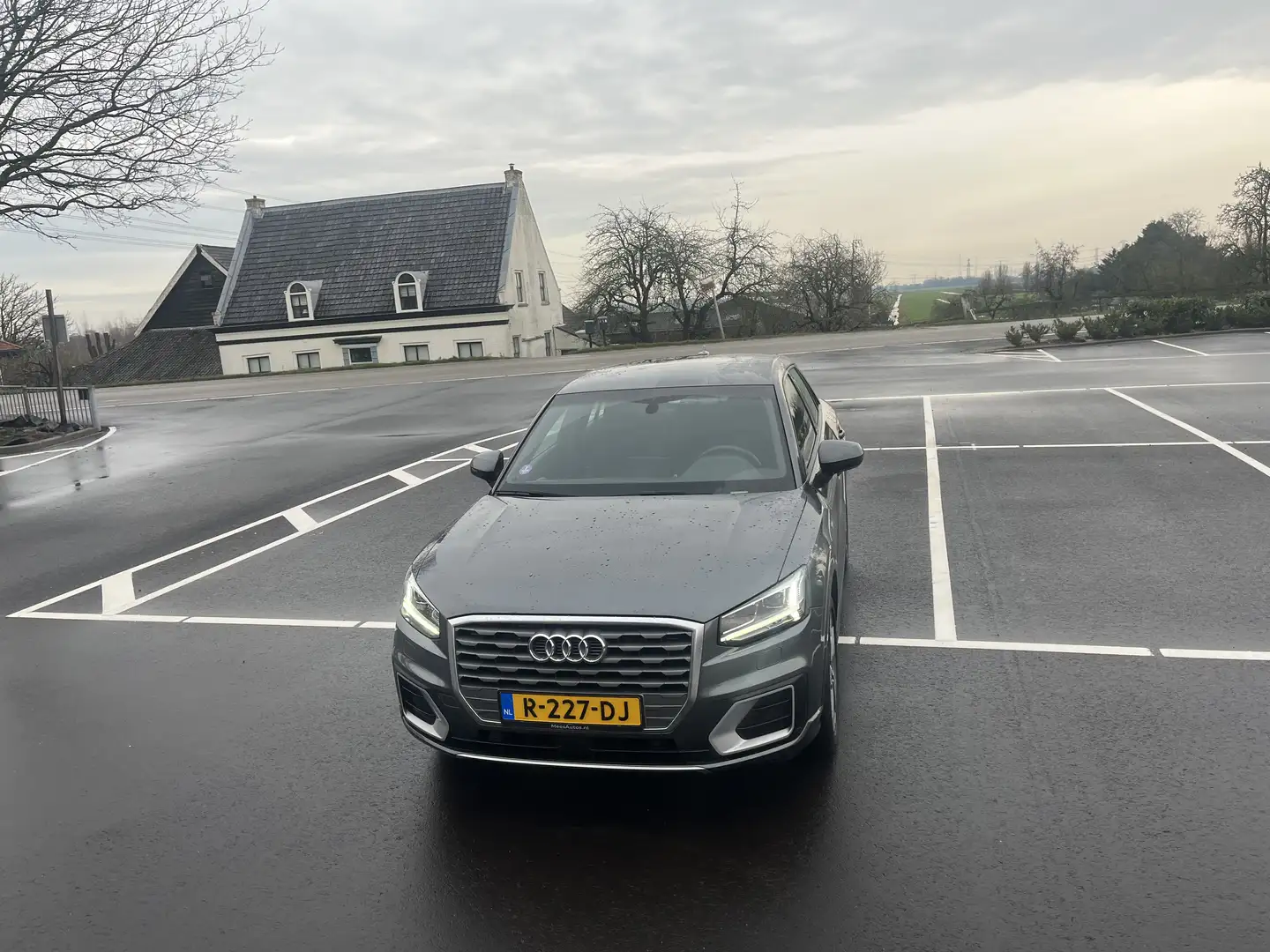 Audi Q2 1.4 TFSI CoD #lim. Gri - 2