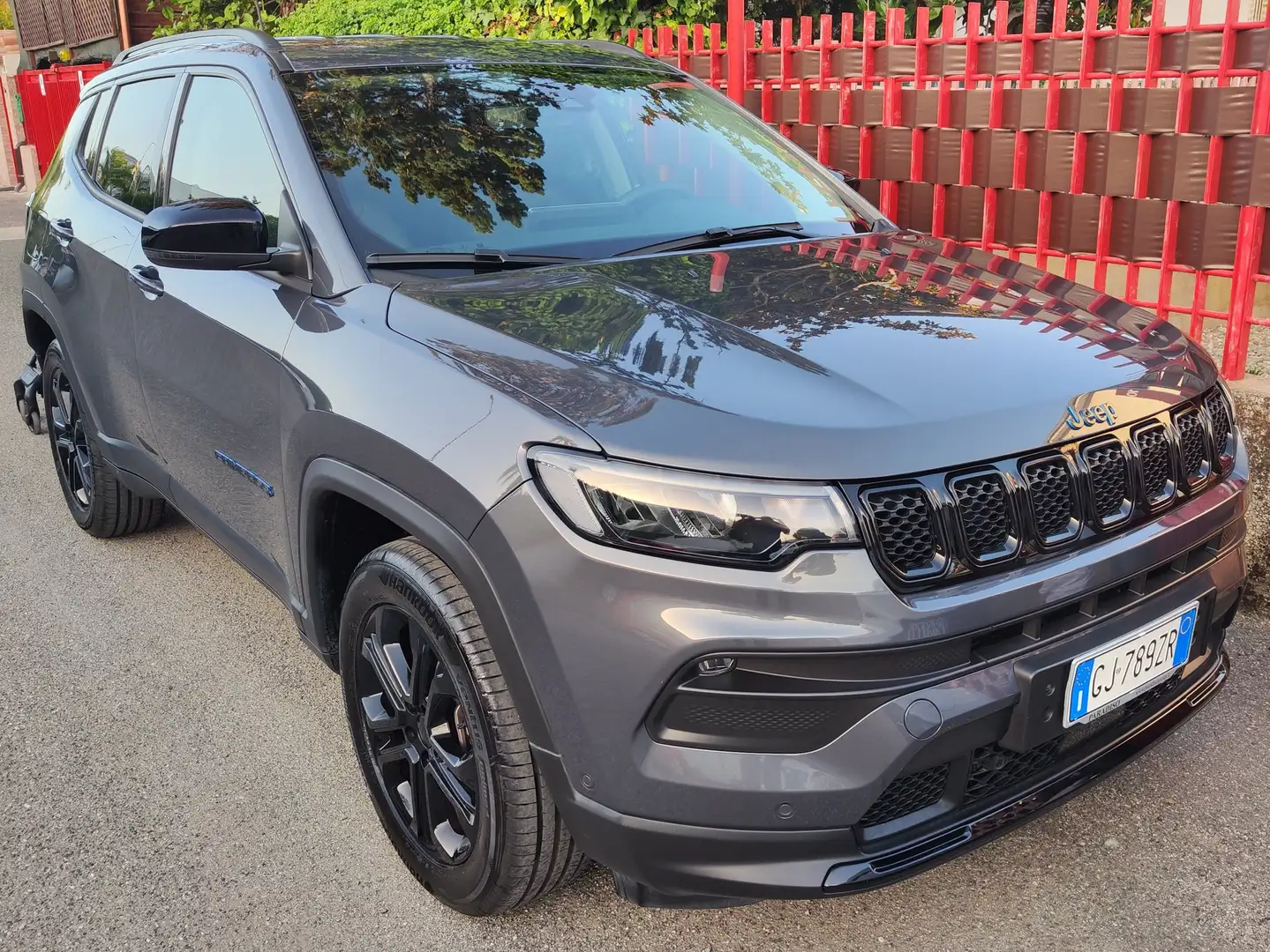 Jeep Compass Compass II 1.3 turbo t4 phev Night Eagle 4xe Grigio - 1