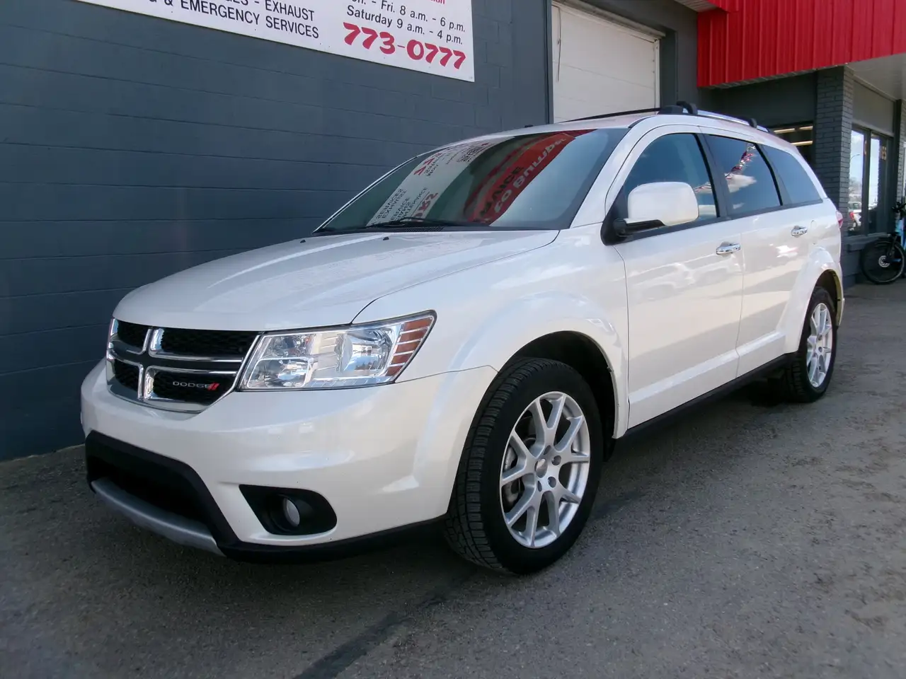 Dodge Journey снимка Dodge Journey