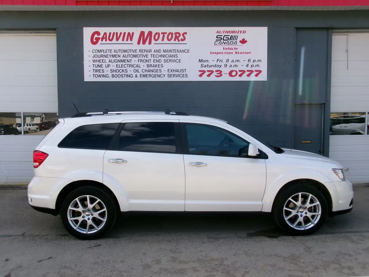 Dodge Journey снимка Dodge Journey