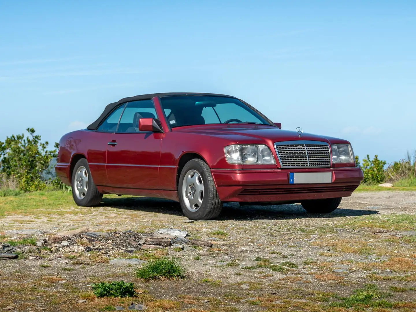 Mercedes-Benz CE 200 CE200 (A124) Rot - 2